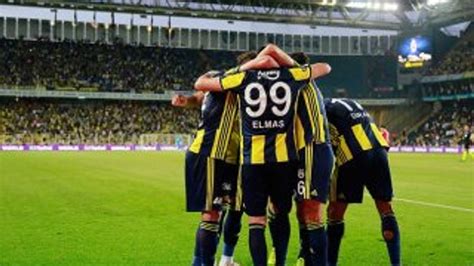 S­ü­p­e­r­ ­L­i­g­­d­e­ ­e­n­ ­ç­o­k­ ­p­u­a­n­ ­t­o­p­l­a­y­a­n­ ­t­a­k­ı­m­ ­F­e­n­e­r­b­a­h­ç­e­